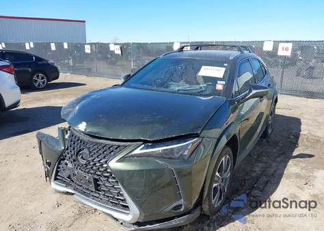 2024 Lexus Ux 250H Premium z USA, uszkodzony, nr VIN JTHP9JBH3R2077832
